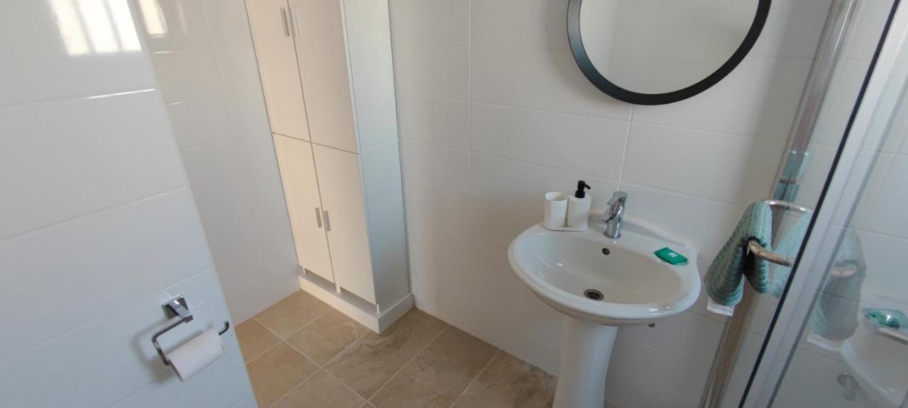 Mimosa Flat City Cente 2Bdr Nikosia Exterior foto